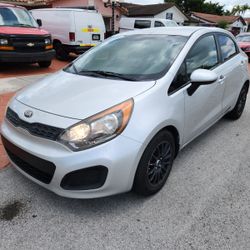 2013 Kia Rio5 LX