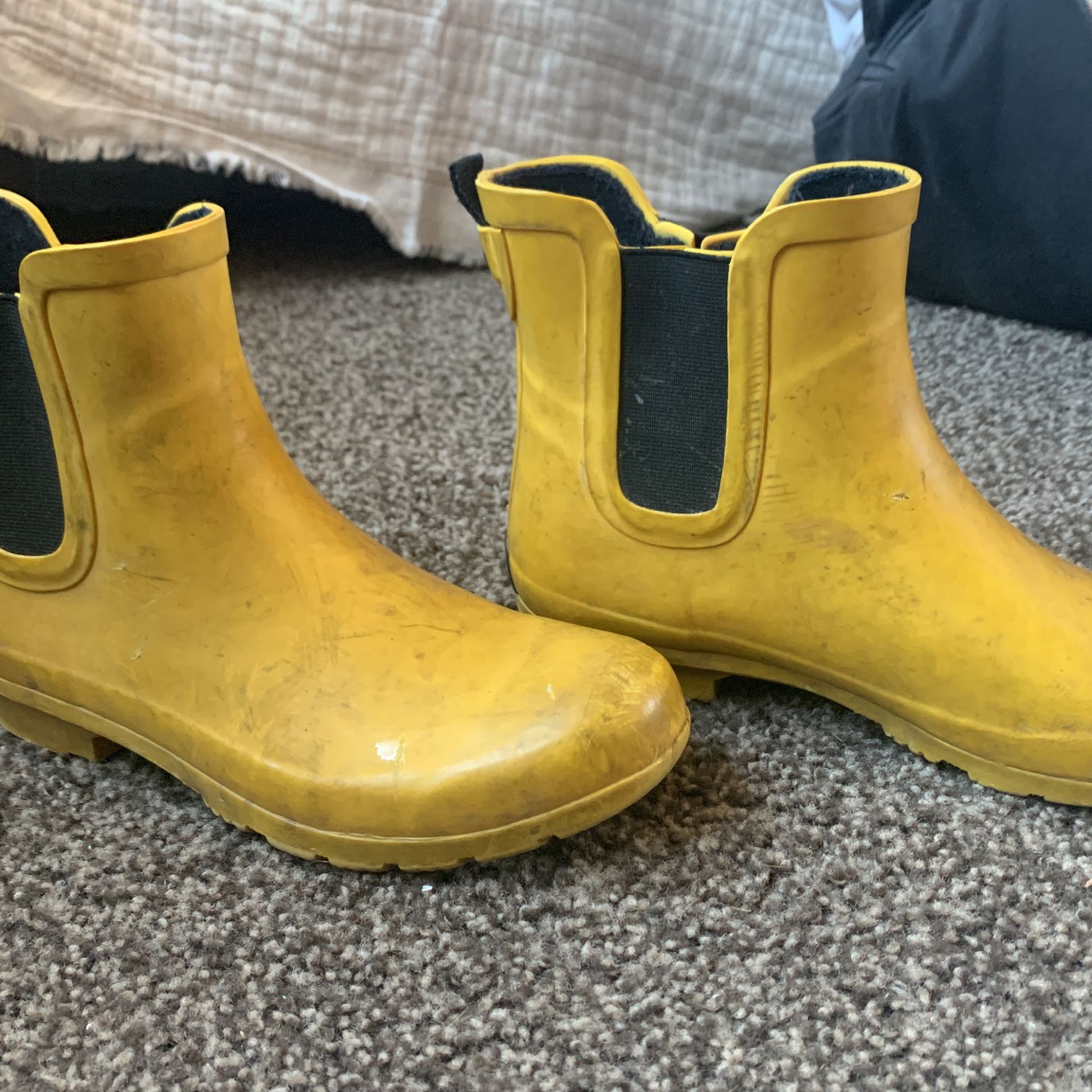 Little Yellow Rain Boots 🥹