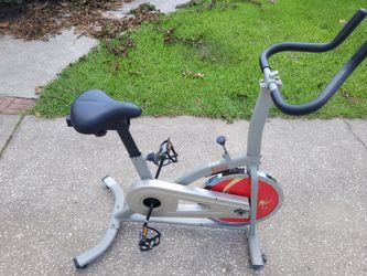 Pyhigh S2 Exercise Bike Bicycle works great, but no monitor - $40 FIRM
