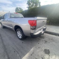 2013 Toyota Tundra  Clean In/out