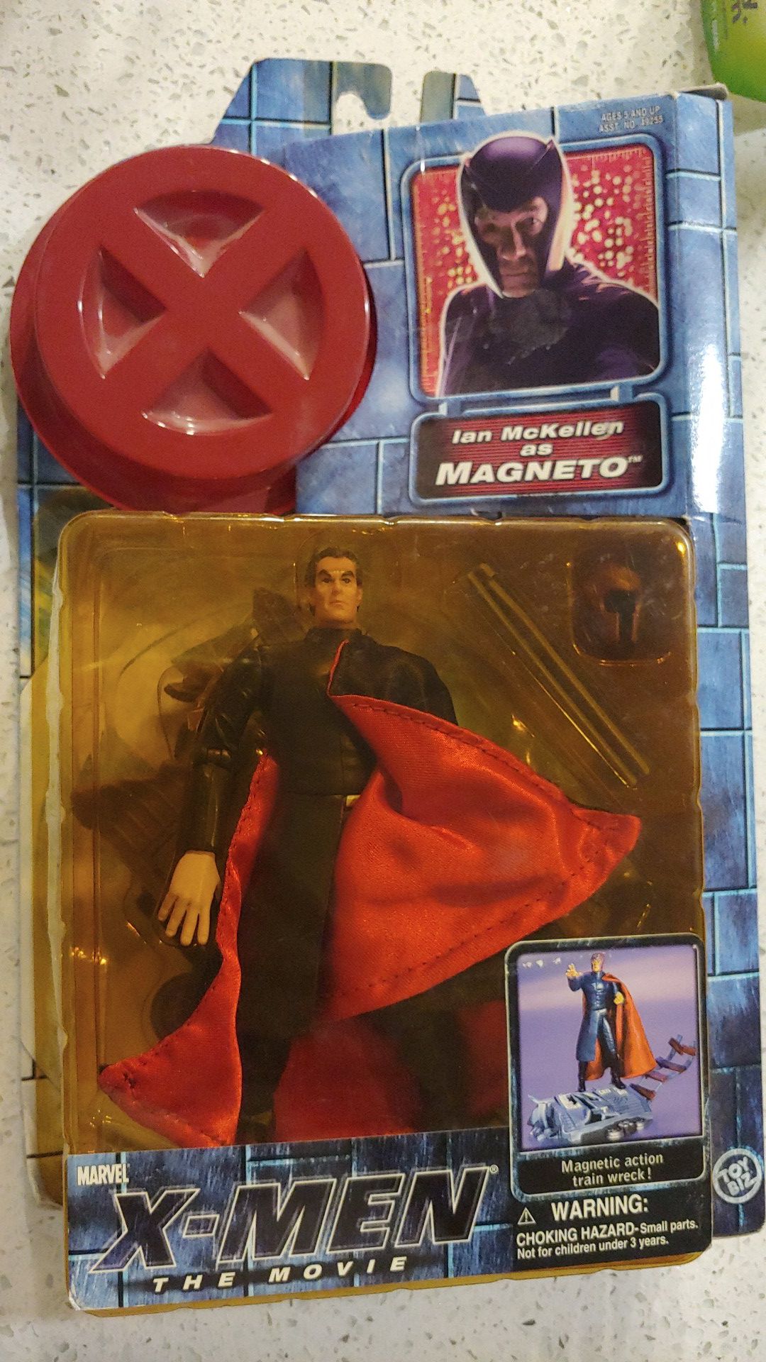 Magneto Action Figure (Ian McKellan) X-Men The Movie