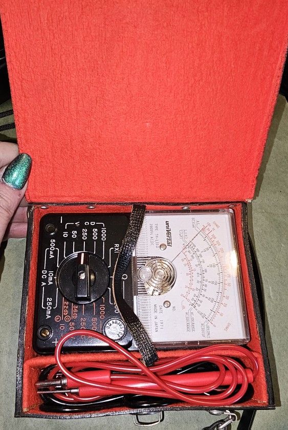 Hioki Analog Multimeter Tester Type TH-L33 Leather Case Made in Japan 1966