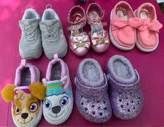 Girls shoes