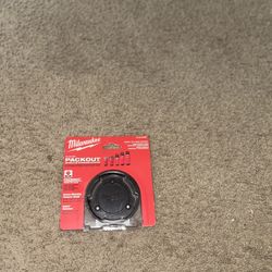 Milwaukee  PACKOUT Twist To Lock Mount