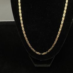 14K Gold Tricolor Necklace 26” 4mm 14.5grm pick up at 3816 Steilacoom Blvd SW Lakewood (contact info removed)