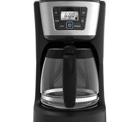 BLACK+DECKER 12-Cup Programmable Coffee Maker, CM2030B
