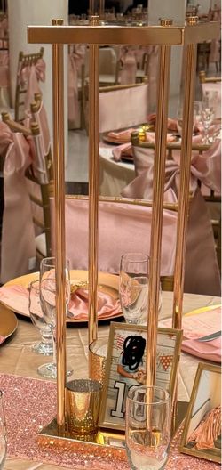 Tall Gold Metal Pillar Centerpiece Stand