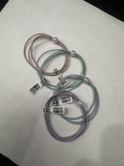 Hair Ties And Hair Clips