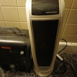 2 Space Heaters 