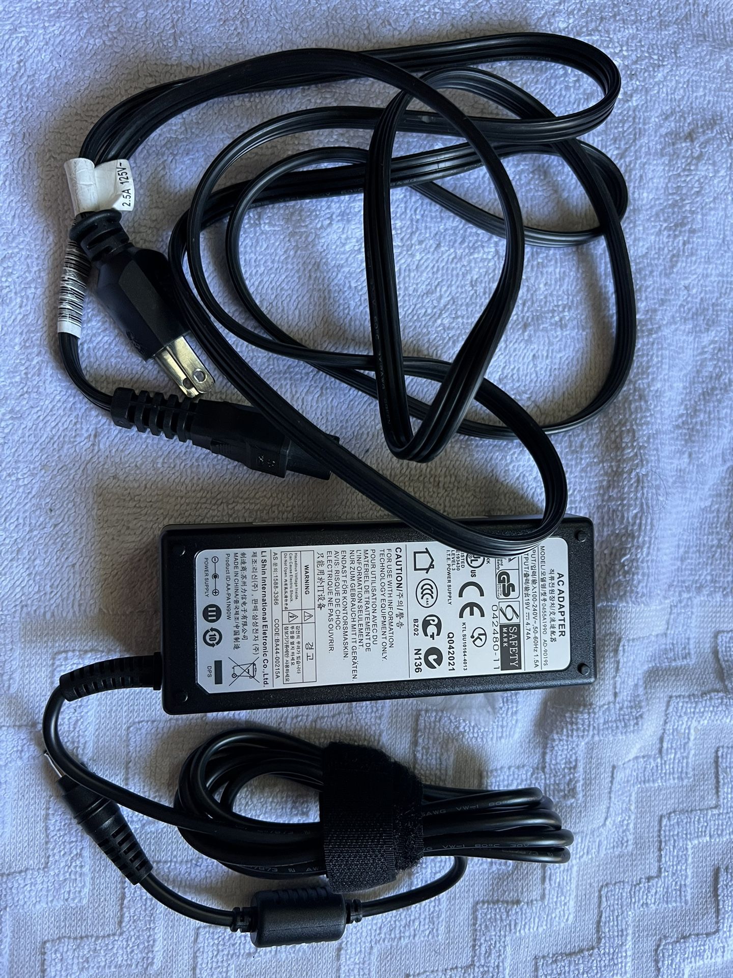 AC Adapter