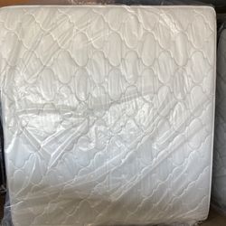 Brand New King Size Plush Mattress