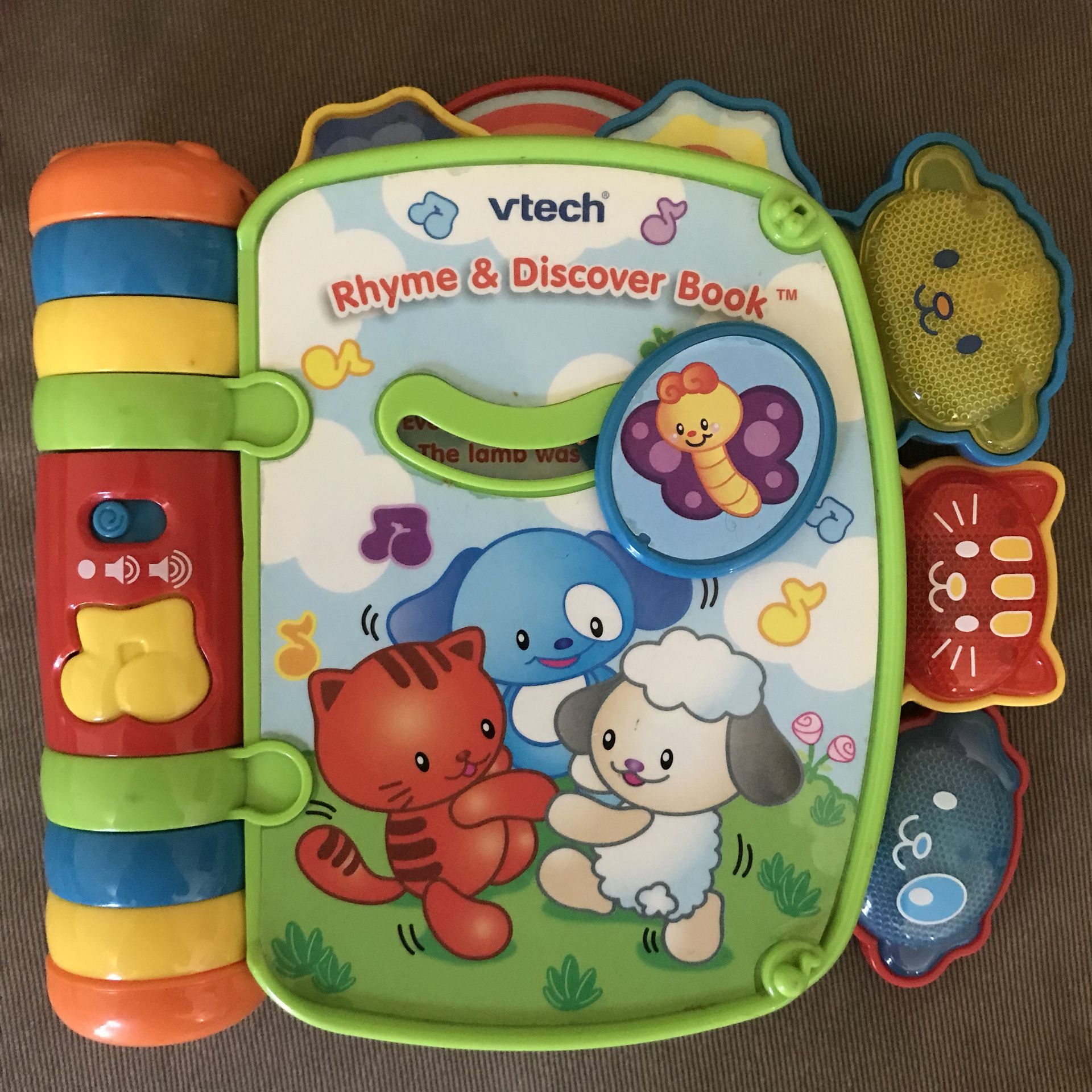 VTECH RHYME & DISCOVER BOOK