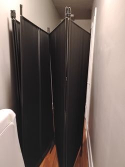 Black partition screens