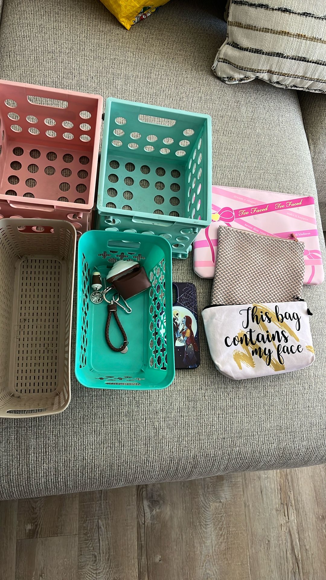 Organizers, Make Up Bags, Phone Case, AirPod Case