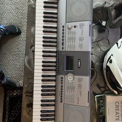 Yamaha PSR 293 Keyboard