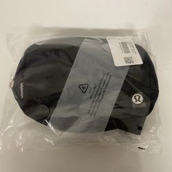Lululemon Everwhere Belt Bag Black 