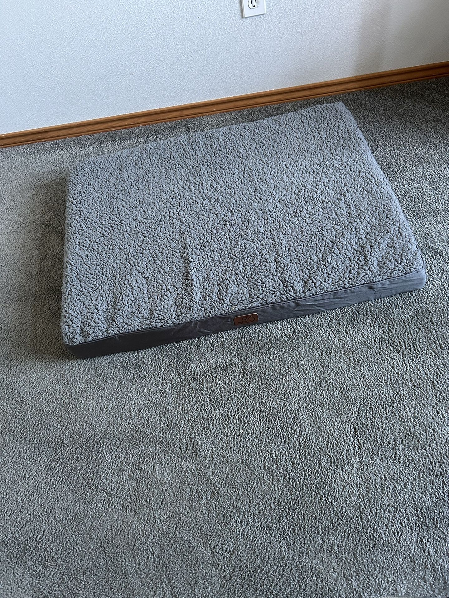Set Of Two Dog Beds