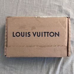 Louis Vuitton LV Slender Wallet