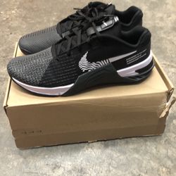 Nike Men’s Metcon 8 Training Shoes
