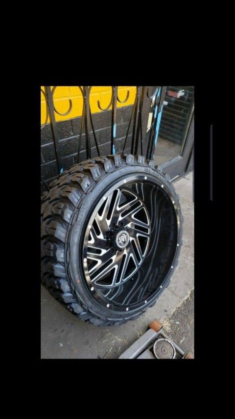 26x14 hardcore hc11 8x6.5 $3800 with 37135026