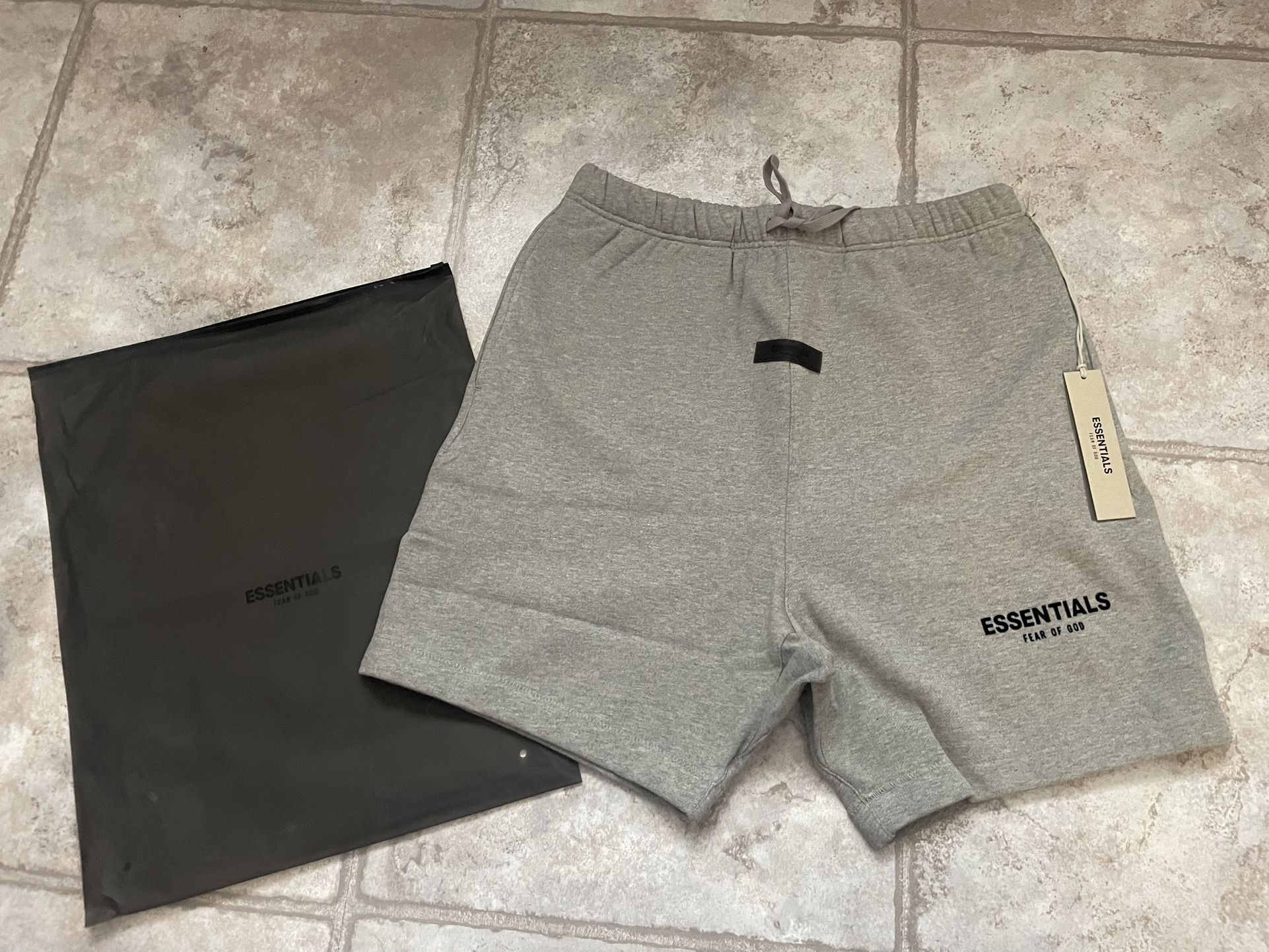 Fear of God Essentials Shorts Dark Oatmeal