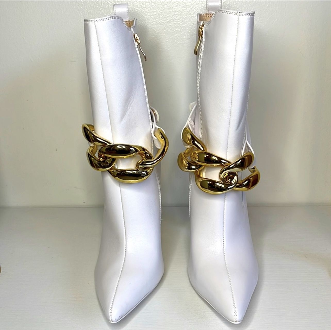 Azalea Wang Cassia White Big Chain Stiletto Booties