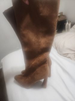 Tan Knee High Boots Size 9