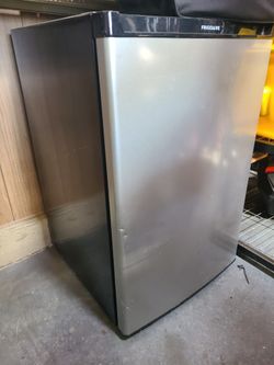 Frigidaire 4.5cu in.