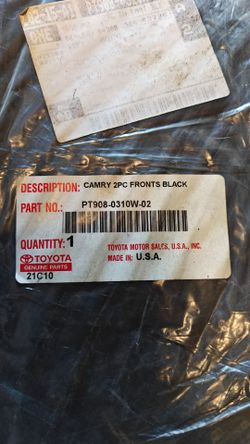 2010 Toyota Camry all weather floormat front Black color
