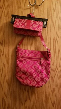 Red matching wallet and purse set
