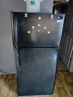Frigidaire Refrigerator