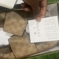 Gucci Slides 
