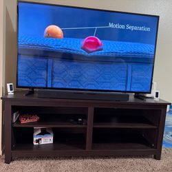 TV Stand / Entertainment Center – Fits Up to 70” TV