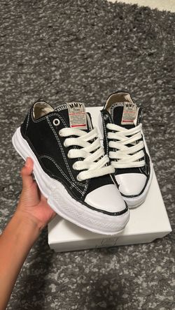 Maison Mihara Yasuhiro MMY Low-Top Canvas Sneakers