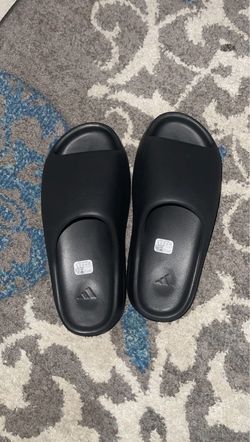 Yeezy Slides