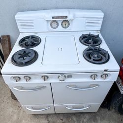 Vintage Western-Holly Gas Stove/Oven – Classic Mid-Century Design
