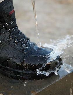 Jerko Heavy-Duty Waterproof Work Boots: Anti-Slip & Impact Protection for Ultimate Safety
