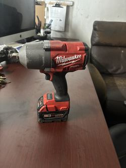 Milwaukee Impact Drill 
