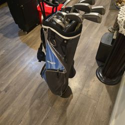 FULL GOLF SET WITH GOLF BAG (13 CLUBS)