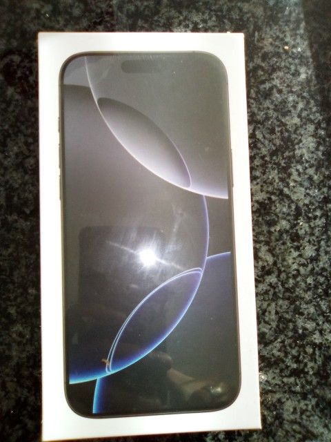 Fully unlocked Iphone 16 Pro Max 1TB