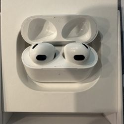 AirPod 3 Wireless Earbuds With Mage Safe Charging case 