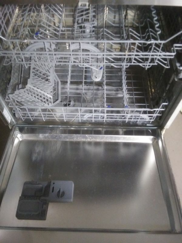 Stainless dishwasher 30 inch wide for Sale in Vero Beach, FL OfferUp