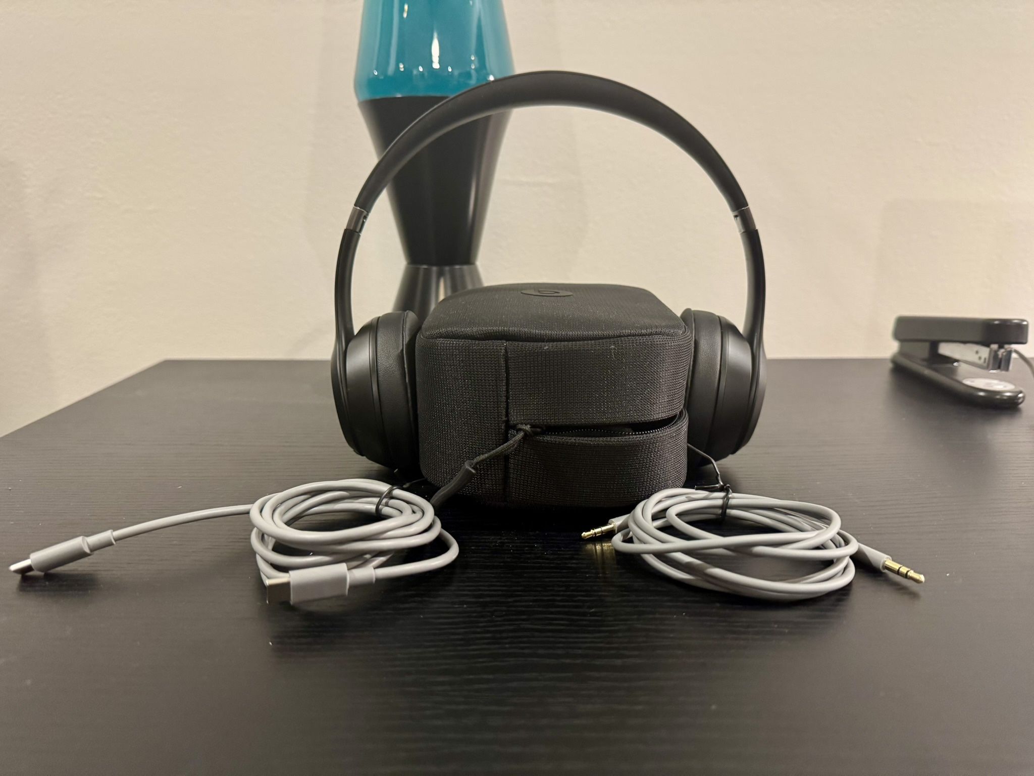 Beats Solo 4 Bluetooth Wireless On-Ear Headphones - Matte Black