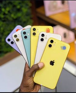 𝚒𝙿𝚑𝚘𝚗𝚎 11 𝚞𝚗𝚕𝚘𝚌𝚔𝚎𝚍 𝚠𝚒𝚝𝚑 𝚠𝚊𝚛𝚛𝚊𝚗𝚝𝚢