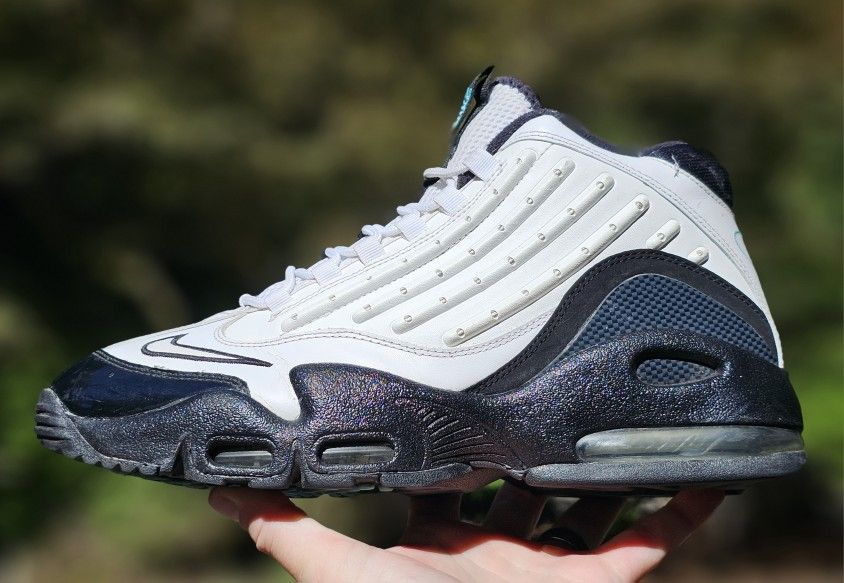 2014 Nike Air Griffey Max 2 White Black Hyper Jade Mens Size 11 442171-101 Supreme Jordan 1 3 4 Mariners