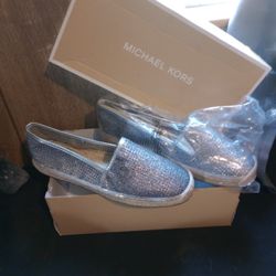 New MK Slip On Flats 