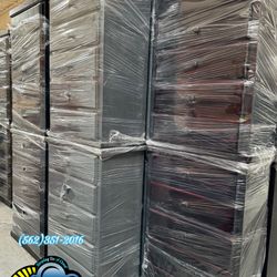 Pinewood Five Drawer Chest Dresser 