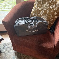 Hiccapop Pack n Play Tent