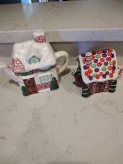 Christmas Tea Pot Set