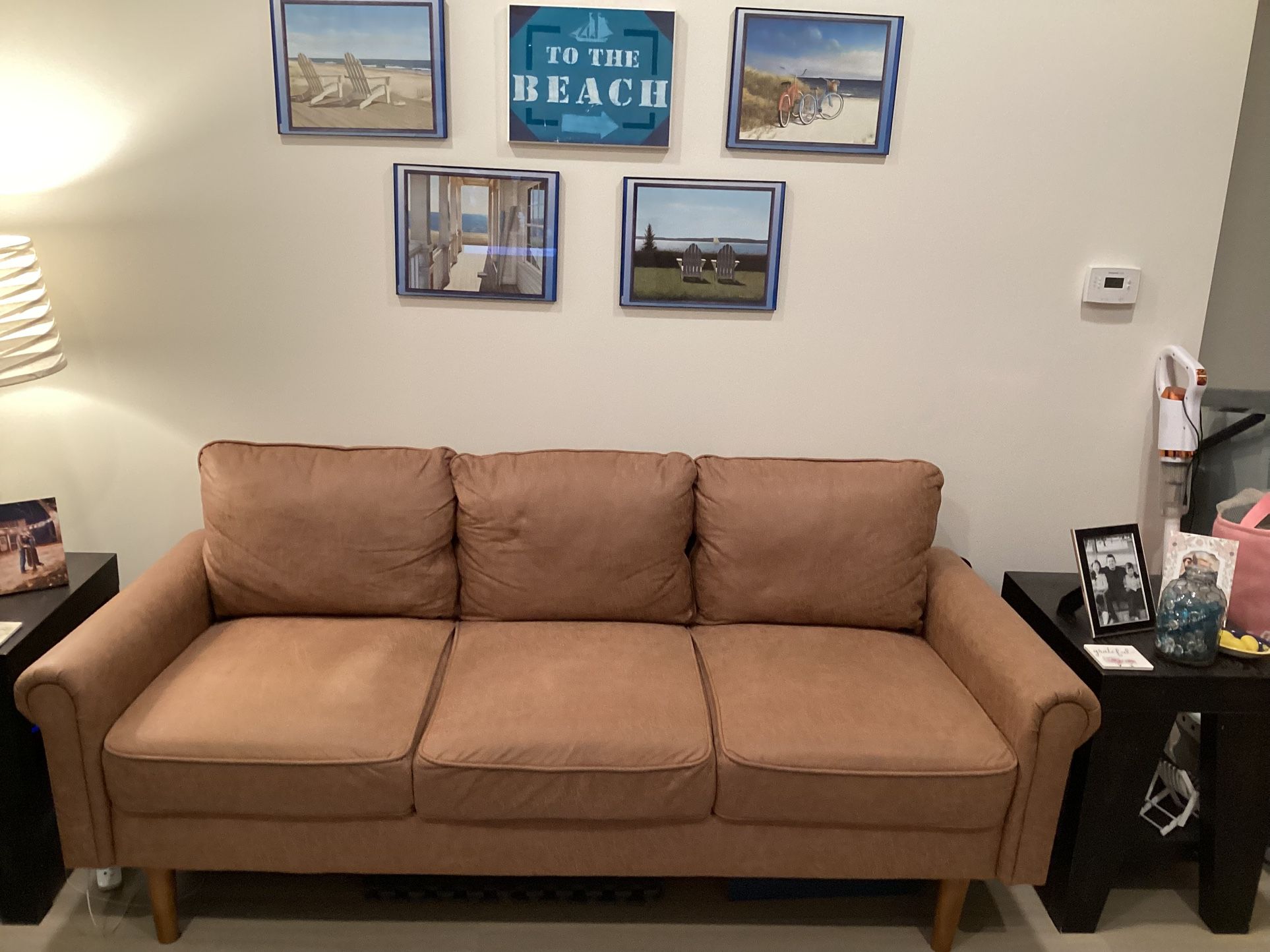 Nice Clean Couch From Wayfair